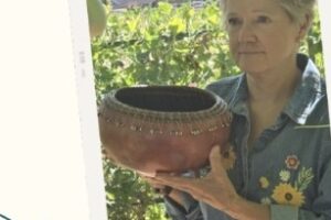 Jana Poulsen of Nan’s Gourds from the Garden of Art
